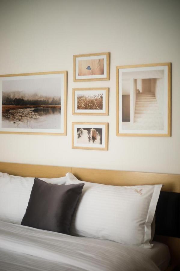 Triss Hotel Tirana Zewnętrze zdjęcie