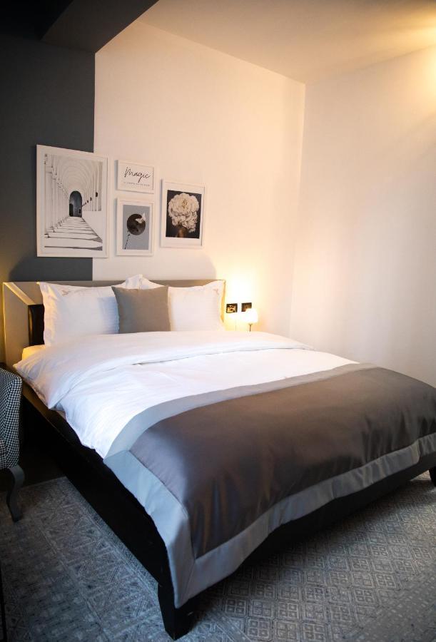 Triss Hotel Tirana Zewnętrze zdjęcie